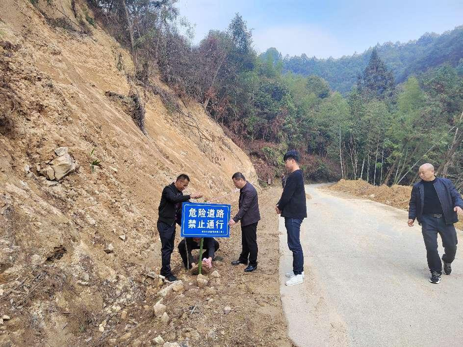 明月林场交通新闻，交通发展推动绿色生态繁荣进步